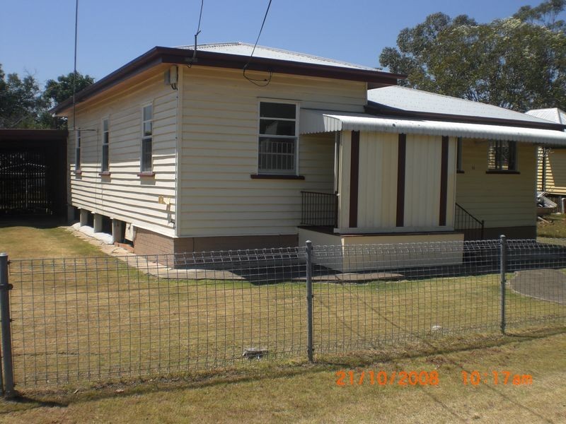 11 Blackwood Street, East Ipswich QLD 4305