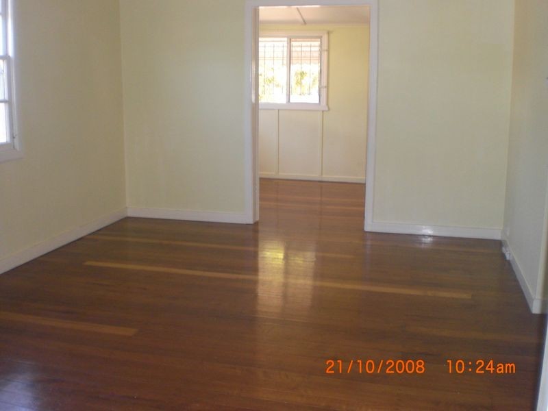 11 Blackwood Street, East Ipswich QLD 4305