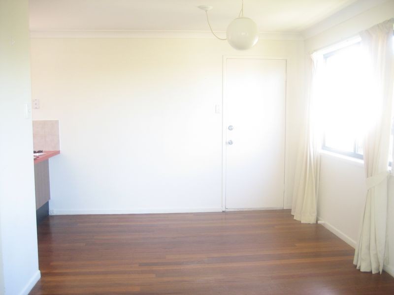 16 Rapur Street, Raceview QLD 4305