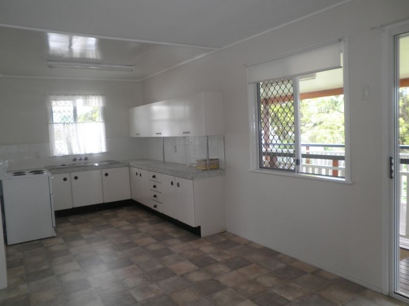 36 Mary Street, Bundamba QLD 4304