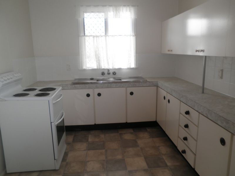 36 Mary Street, Bundamba QLD 4304