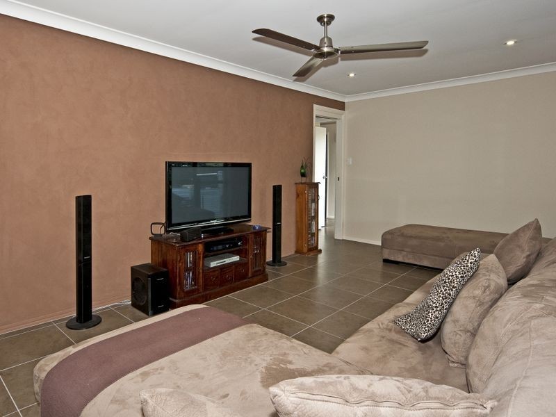 38 Rockman Drive, Raceview QLD 4305