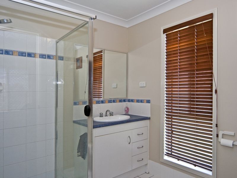 38 Rockman Drive, Raceview QLD 4305