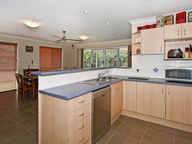 38 Rockman Drive, Raceview QLD 4305