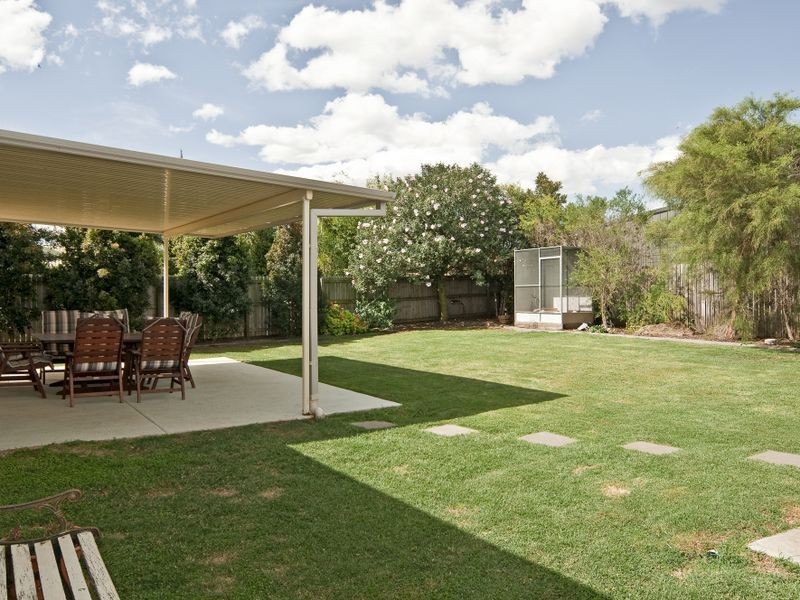 38 Rockman Drive, Raceview QLD 4305