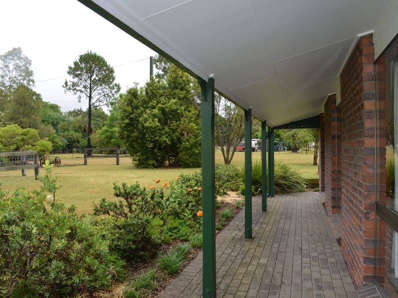 15 Cottonwood Place, Kholo QLD 4306