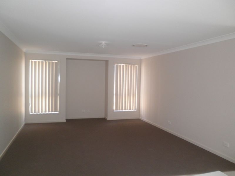 43 Dan Street, Chuwar QLD 4306