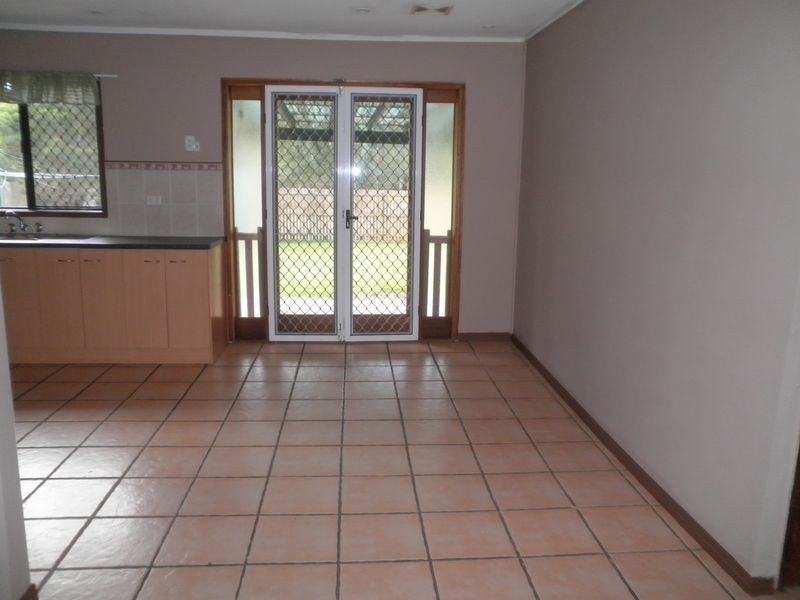 9 Prunda Parade, Raceview QLD 4305