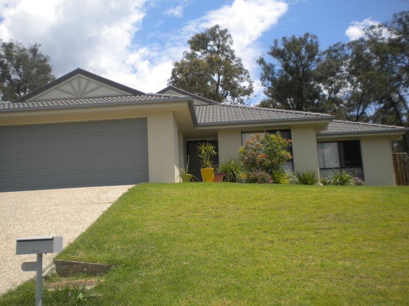 44 Eric Drive, Blackstone QLD 4304