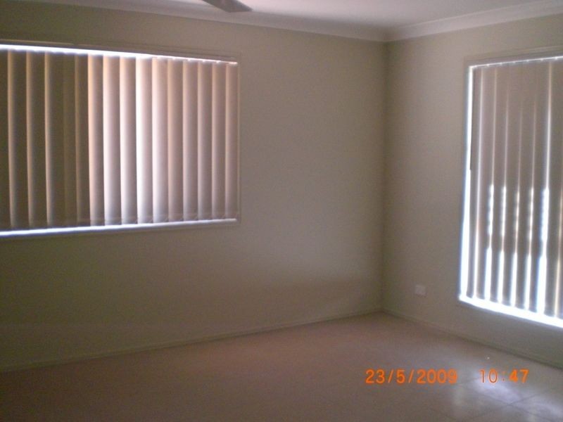 44 Eric Drive, Blackstone QLD 4304