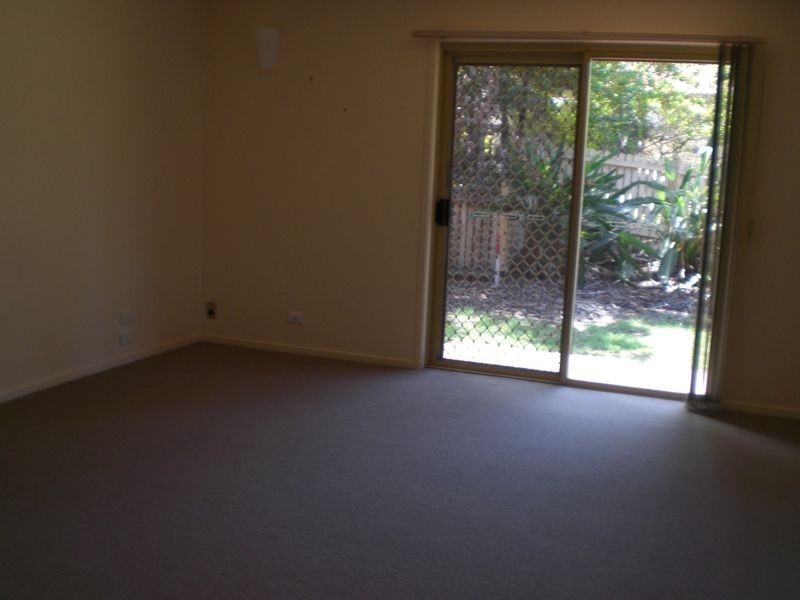 1/13 John Staines Crescent, North Ipswich QLD 4305