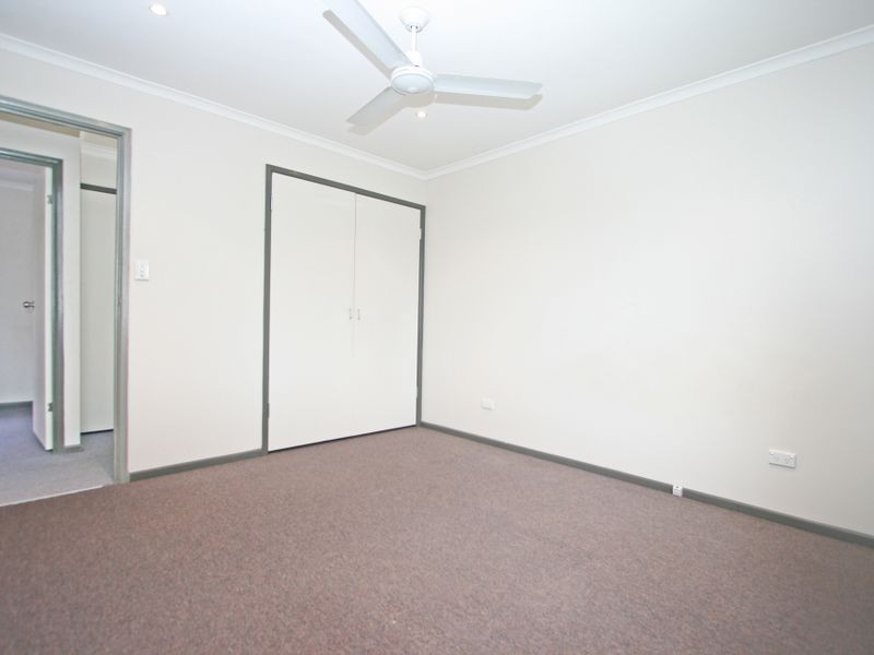 44 Roberston Road, Eastern Heights QLD 4305