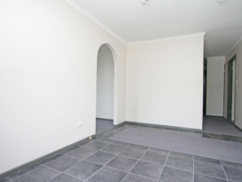 44 Roberston Road, Eastern Heights QLD 4305