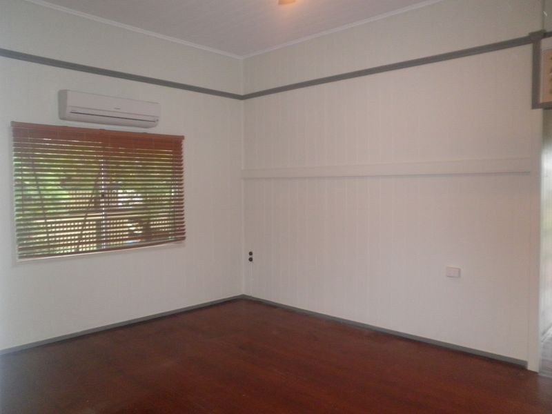 119 Woodend Road, Woodend QLD 4305