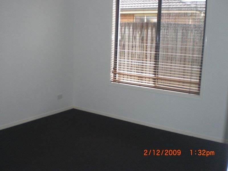 2 Dewhurst Crescent, Raceview QLD 4305