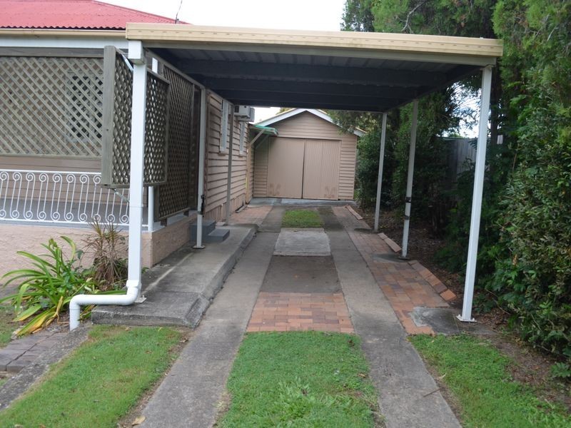 14 Cameron Street, Brassall QLD 4305