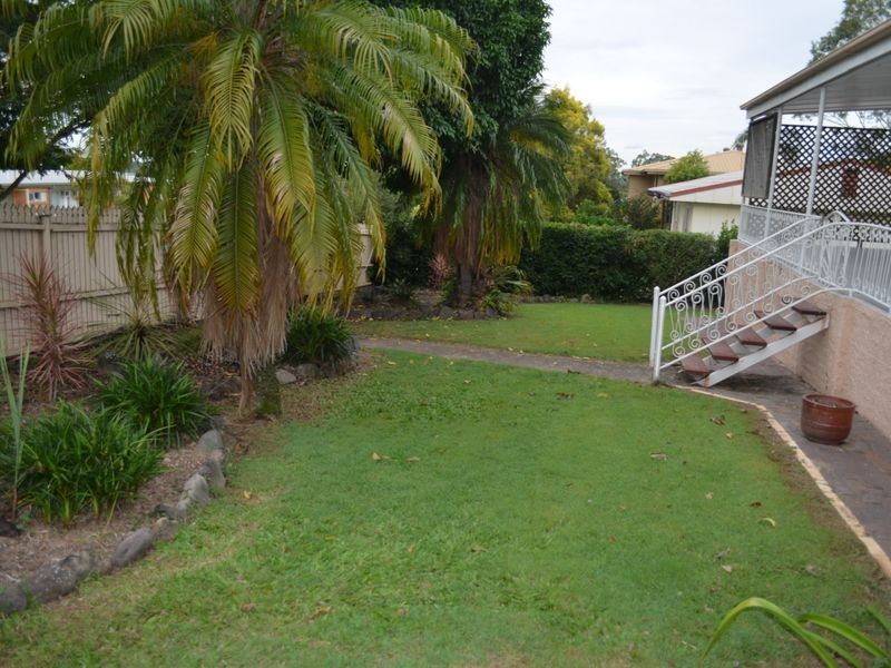 14 Cameron Street, Brassall QLD 4305