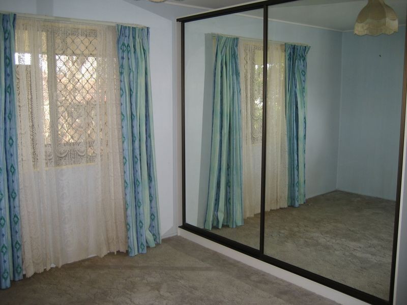 32 Siemons Street, One Mile QLD 4305