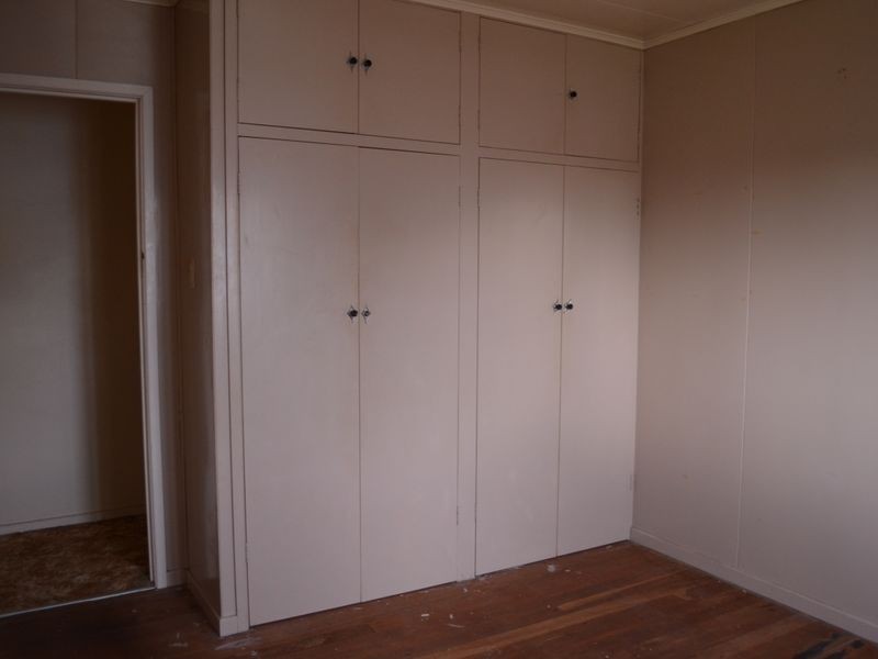 25 Fassifern Street, Peak Crossing QLD 4306