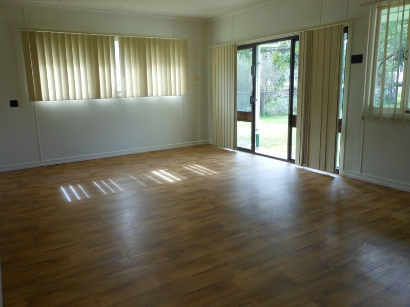 13 Jackes Street, Eastern Heights QLD 4305