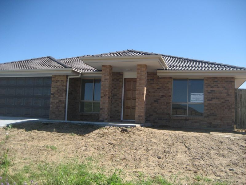 36 Honeyeater Street, Lowood QLD 4311