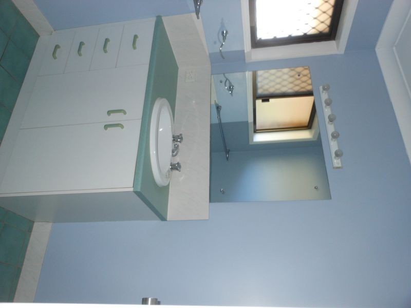 4 Pender Street, North Ipswich QLD 4305