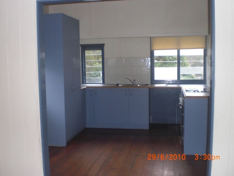 94 Barclay Street, Bundamba QLD 4304