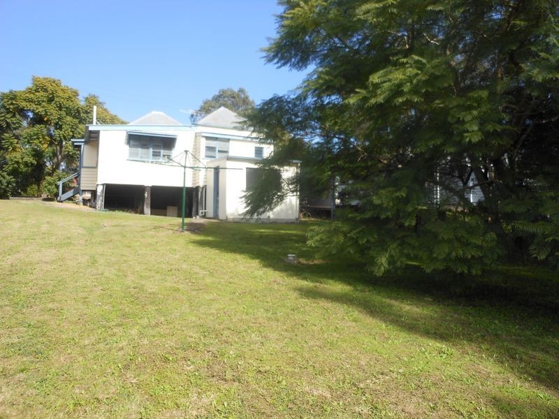94 Barclay Street, Bundamba QLD 4304