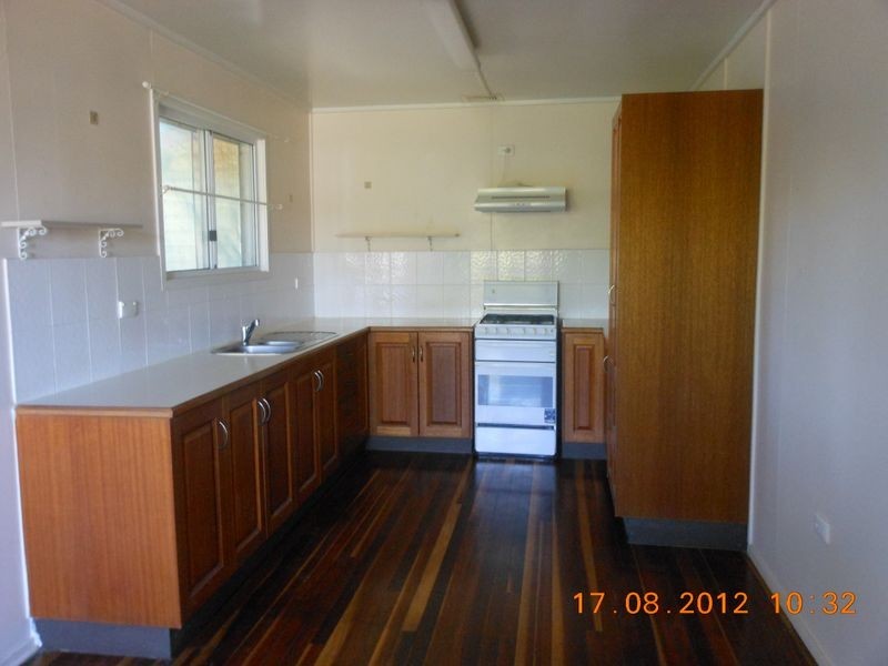 13 Felette Street, Leichhardt QLD 4305