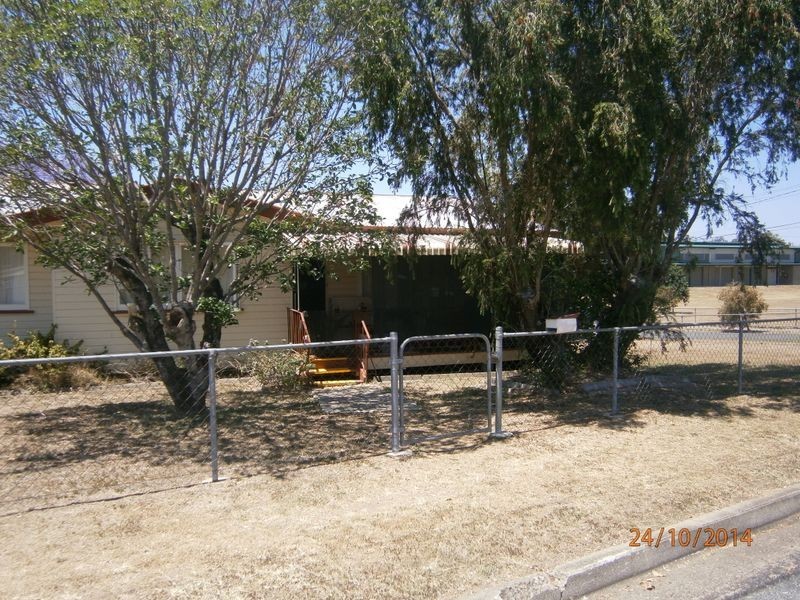 1a Leslie Street, East Ipswich QLD 4305