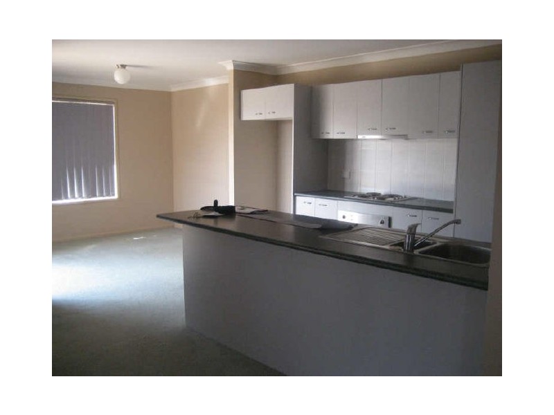 10 Glengarry Street, Raceview QLD 4305