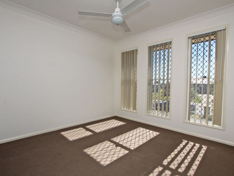 30 Nixon Drive, North Booval QLD 4304