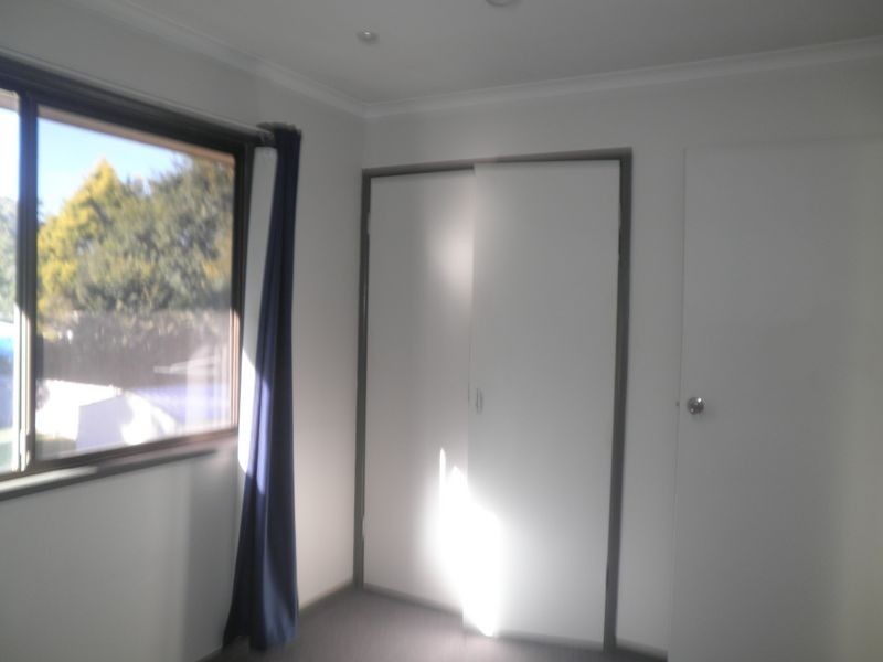 44 Robertson Road, Eastern Heights QLD 4305