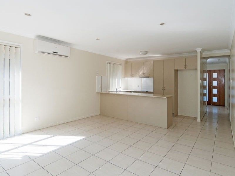 8 Julia street, Brassall QLD 4305
