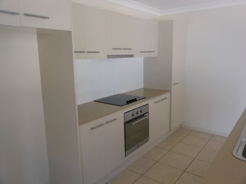 11 Shamrock, Chuwar QLD 4306