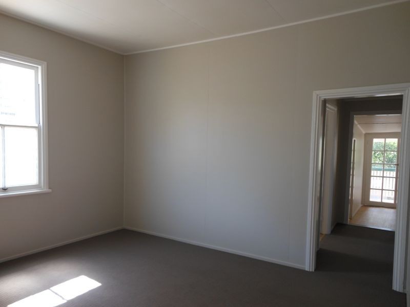 4 Eastwood Street, North Ipswich QLD 4305