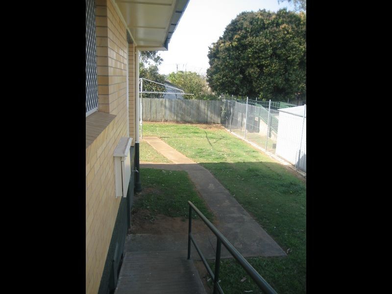 63 Toongarra Road, Leichhardt QLD 4305