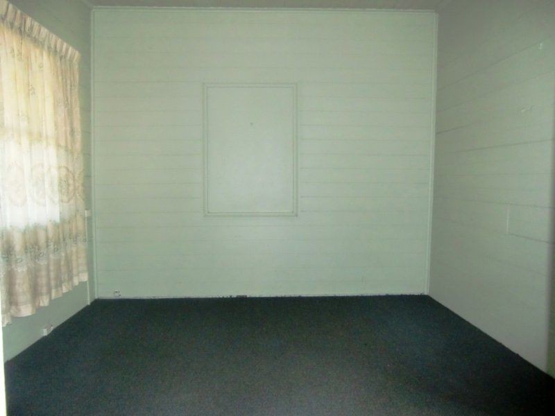 20 River Road, Bundamba QLD 4304