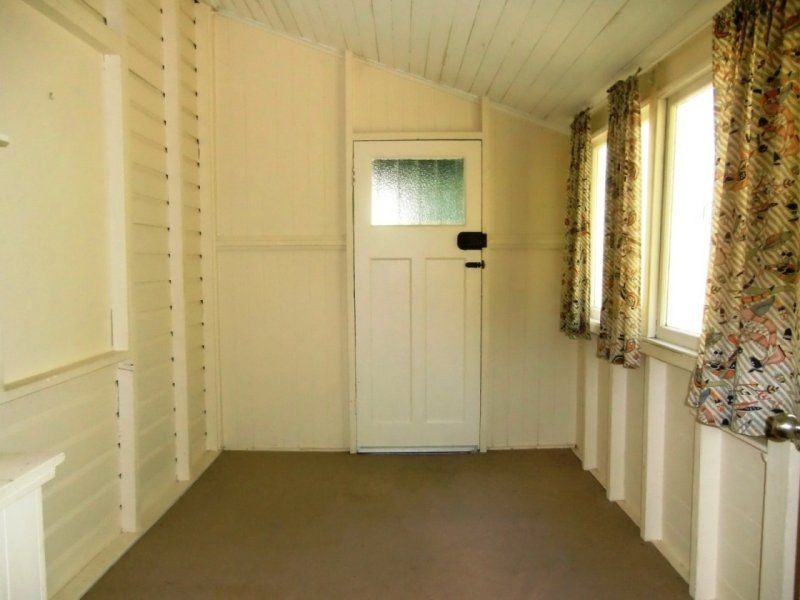 20 River Road, Bundamba QLD 4304