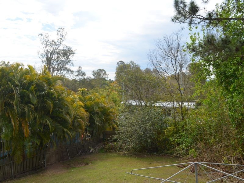 6 Selwyn Street, North Booval QLD 4304