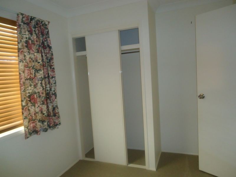 12 Phoenix Court, Churchill QLD 4305