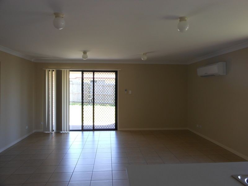 11 Rhiannon Drive, Flinders View QLD 4305