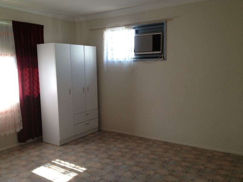 66 Collins Street, Brassall QLD 4305