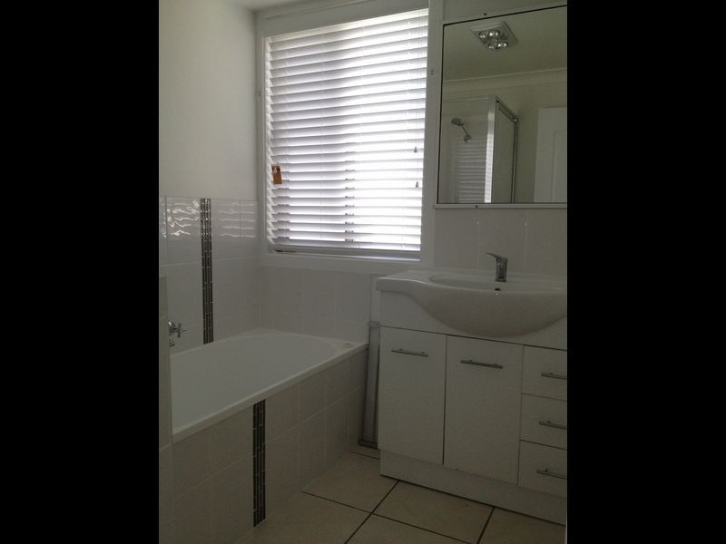 44a Helen Street, Bundamba QLD 4304