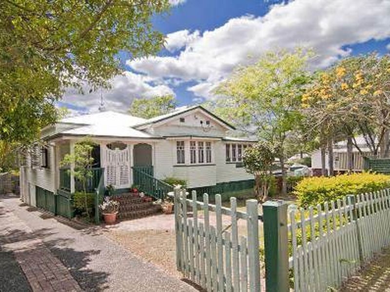 14 Salisbury Road, Ipswich QLD 4305