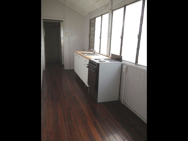1/27 Pine Street, North Ipswich QLD 4305