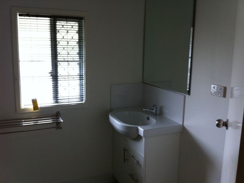 14 Brisbane Road, East Ipswich QLD 4305