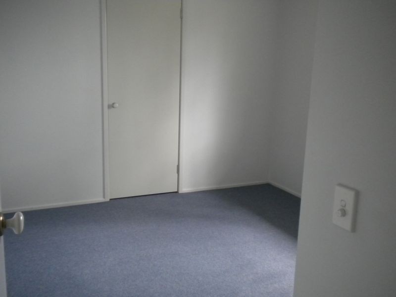 10b Phoenix Court, Churchill QLD 4305