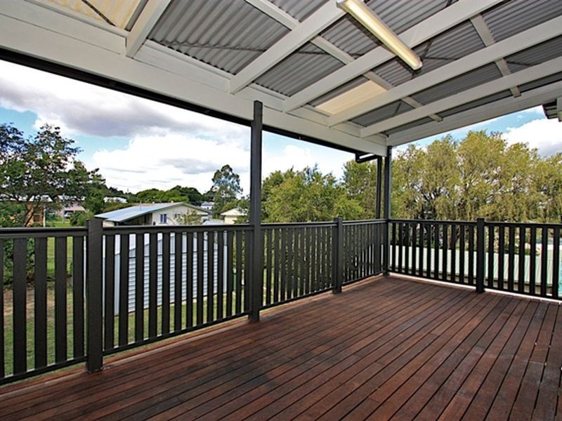 5 Orchard Street, Eastern Heights QLD 4305