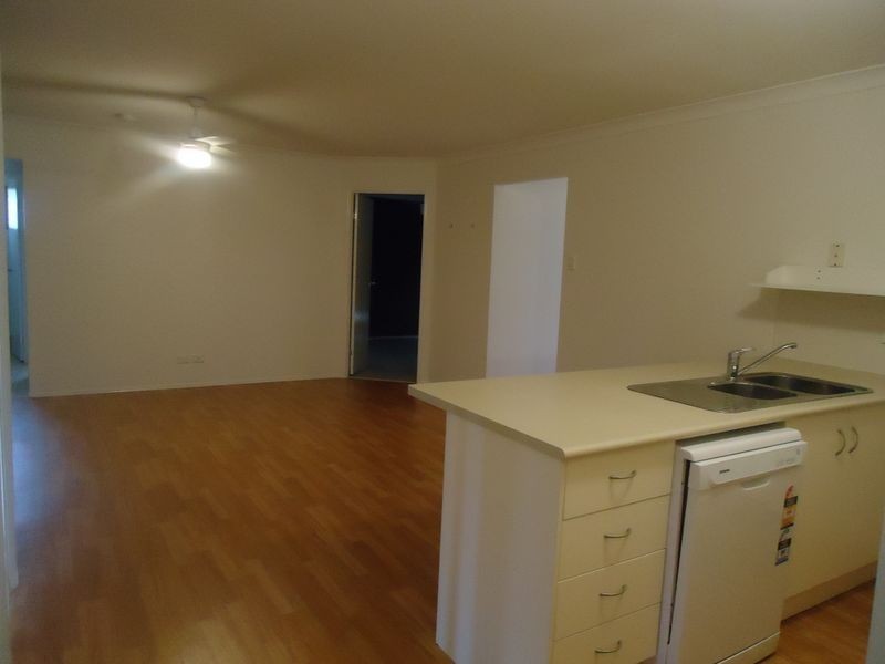 6 Wattle Crescent, Raceview QLD 4305